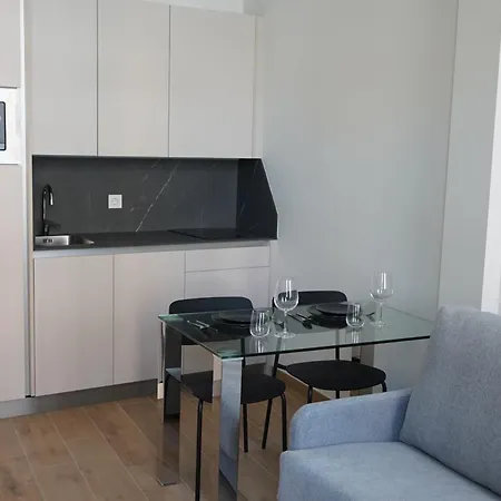 Villagrado غرادو