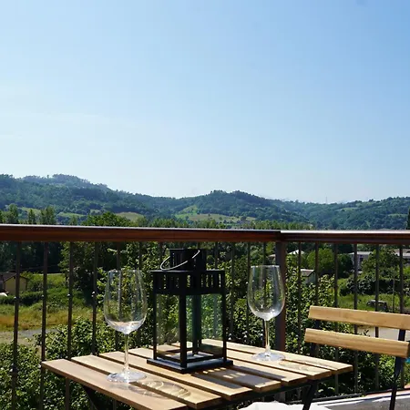 Villagrado غرادو