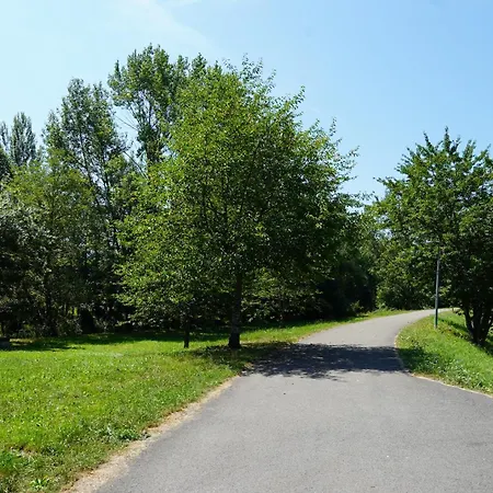 شقة فندقية Villagrado غرادو